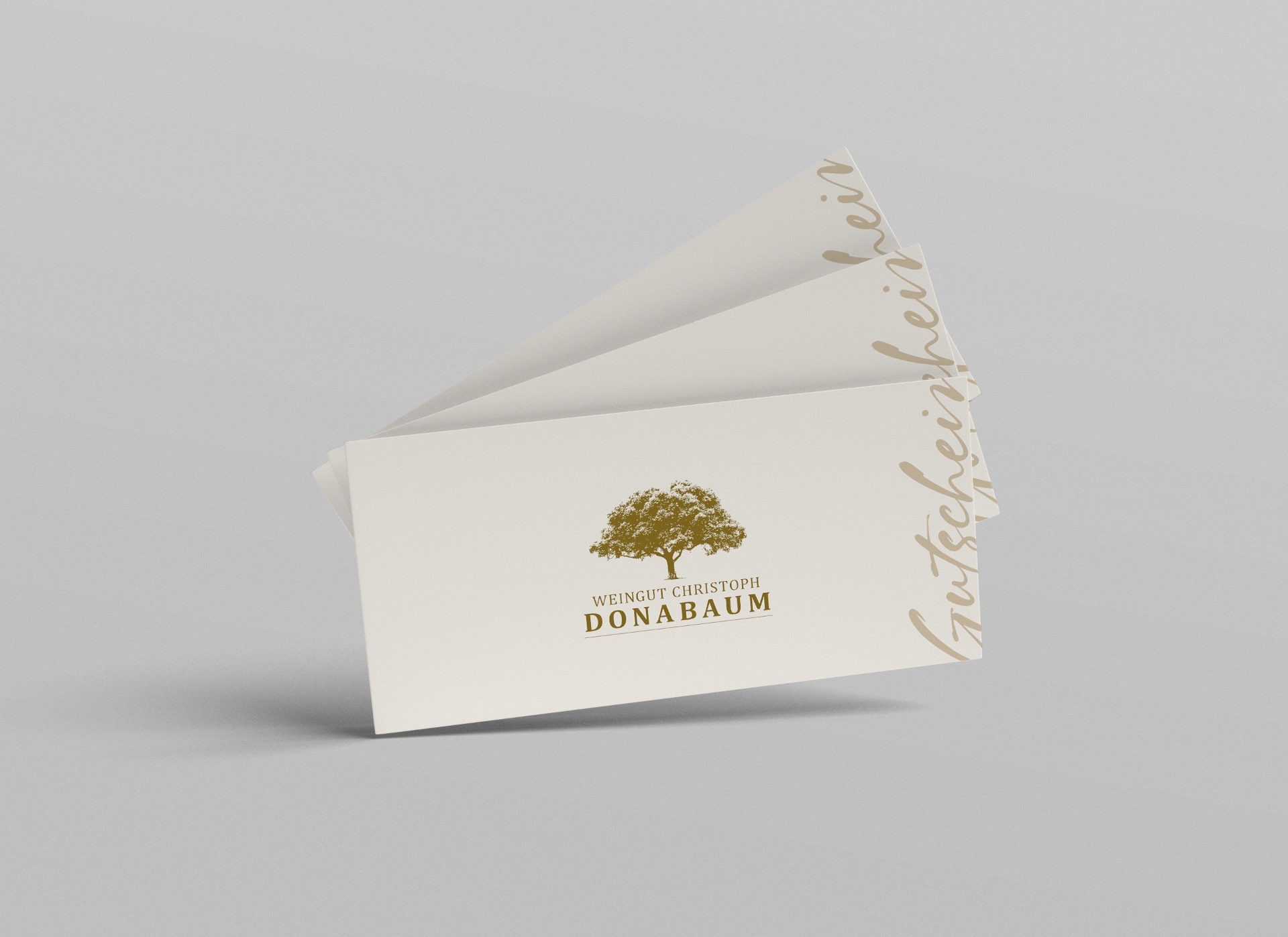 Beiger Gutschein mit Logo Weingut Christoph Donabaum vorne im Format C6